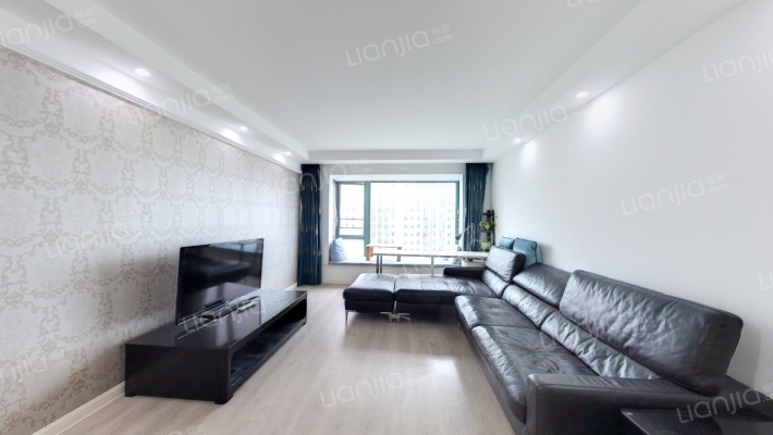 东泰花苑二手房实景图