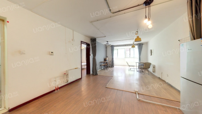 天露园一区二手房实景图