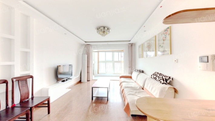 大华上海滩花园二手房实景图