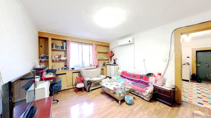 边墙小区二手房实景图