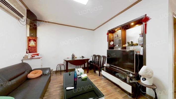 源江新村二手房实景图