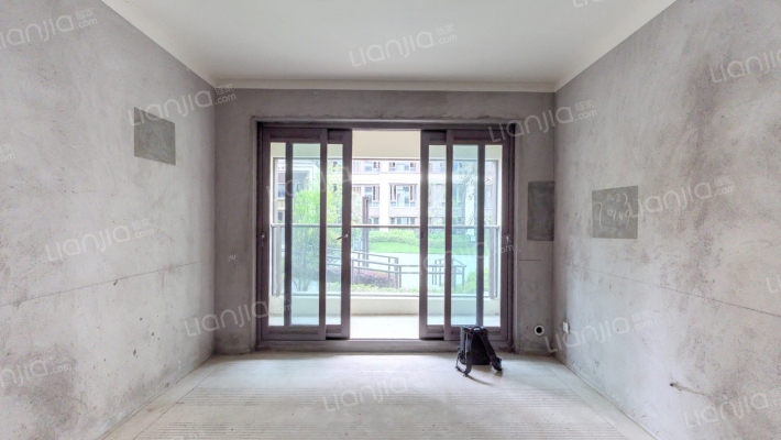 荣盛鹿山府二手房实景图