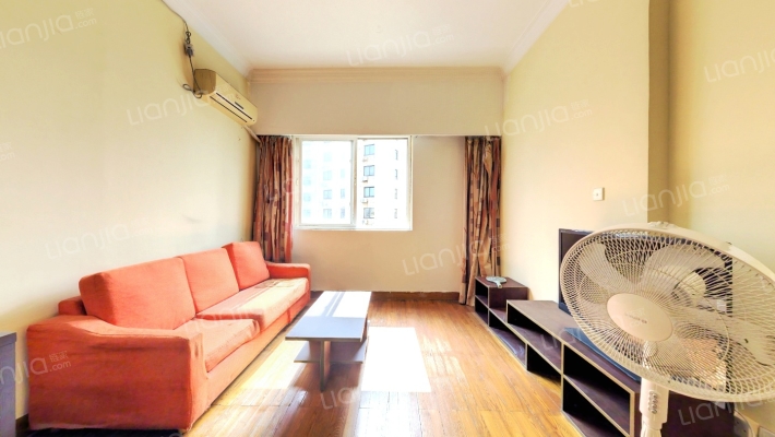 莱兴公寓二手房实景图