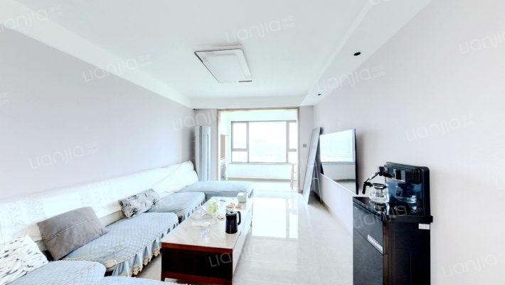 万科翡翠四季C区二手房实景图