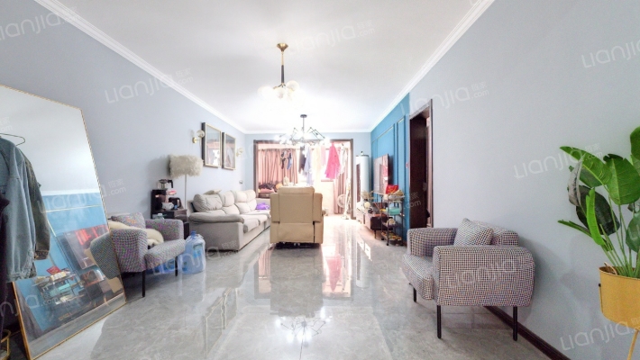 丽都鸿图阁二手房实景图