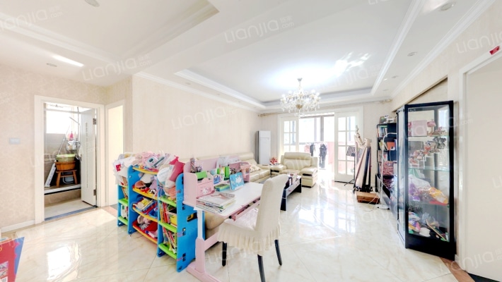 金地嘉年华城C区二手房实景图