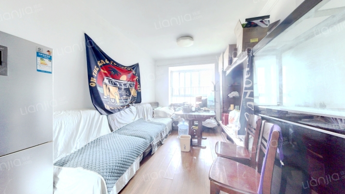 橡树玫瑰城二手房实景图