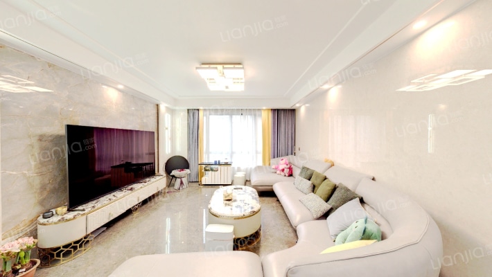 英地天骄华庭二期二手房实景图