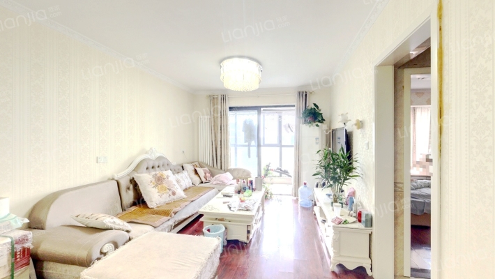 金鹏时代二手房实景图