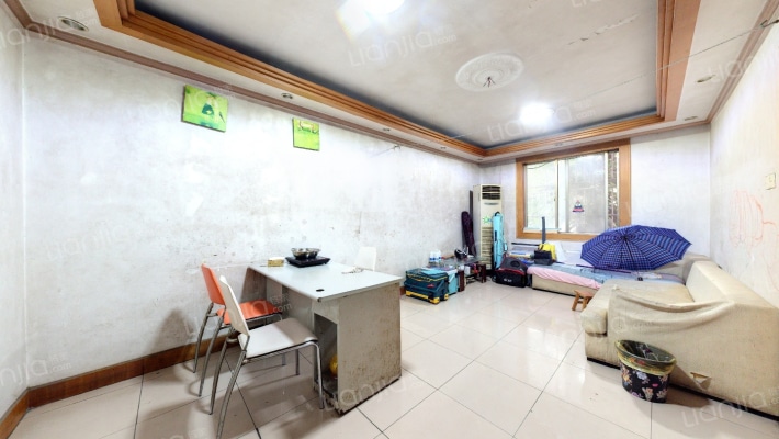 劳动路550号二手房实景图