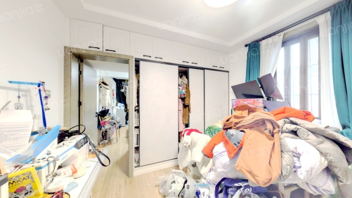 俞一小区二手房实景图