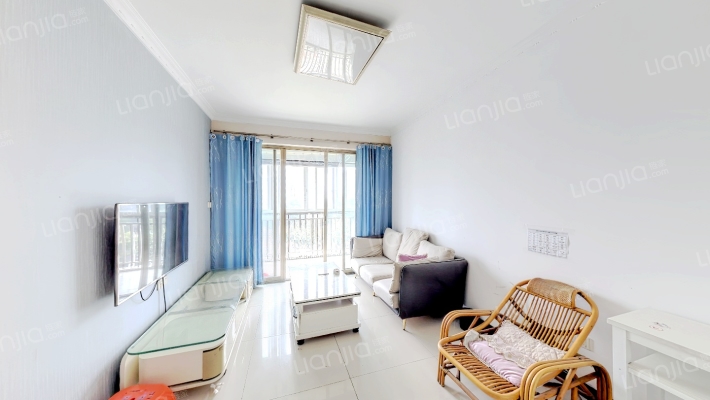 隆基怡苑二手房实景图