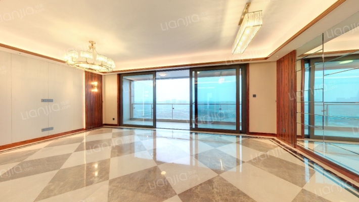 复地金融岛二手房实景图