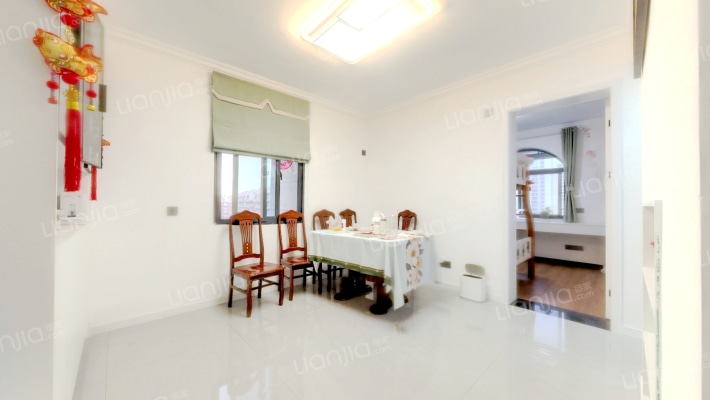 滨江花园东园二手房实景图