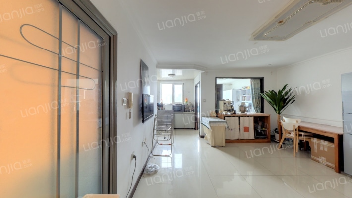 美博公寓二手房实景图