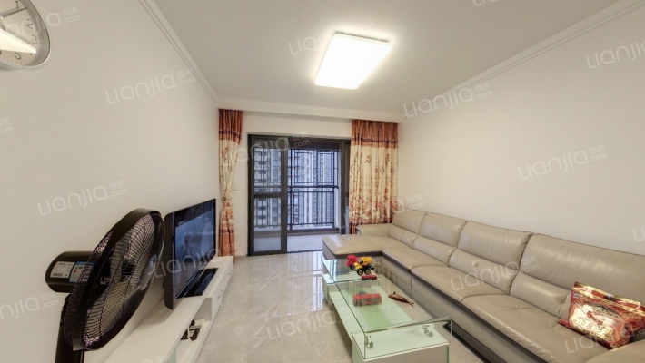 美的翰湖苑二手房实景图