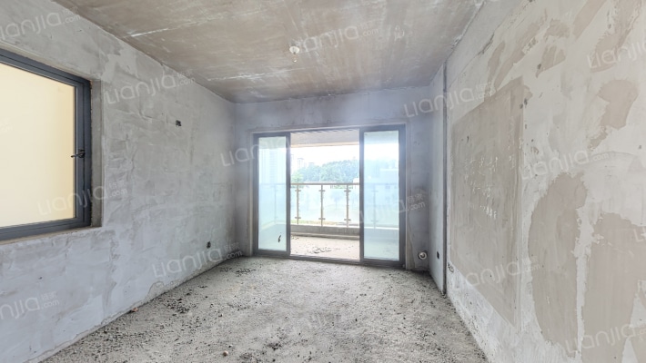 麦芒国际二手房实景图