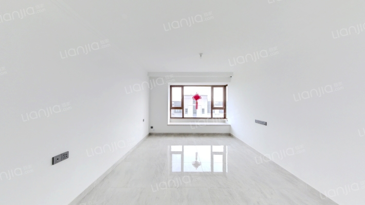 美的润东府二手房实景图