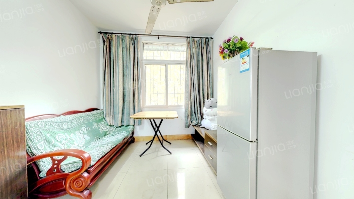 供气宿舍二手房实景图