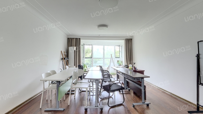 山水名园二期二手房实景图