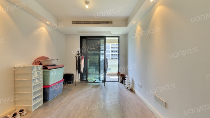 滨江嘉品二手房实景图