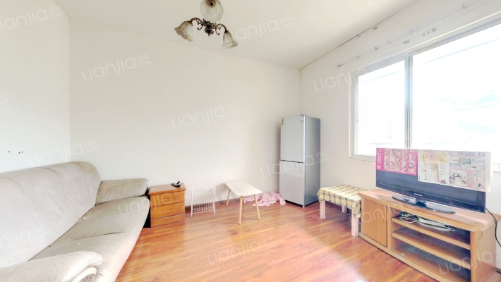 望仙场街37号二手房实景图