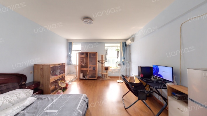 东泰家园二手房实景图