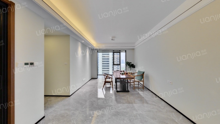 翡翠文华E区二手房实景图