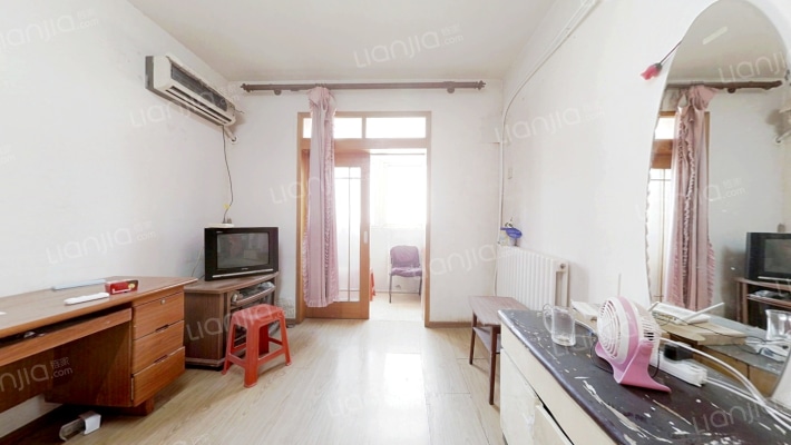 三轻楼二手房实景图