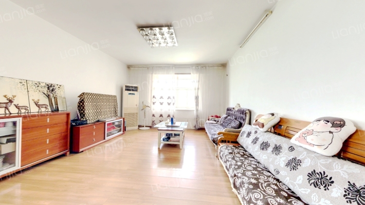 新安花园二手房实景图