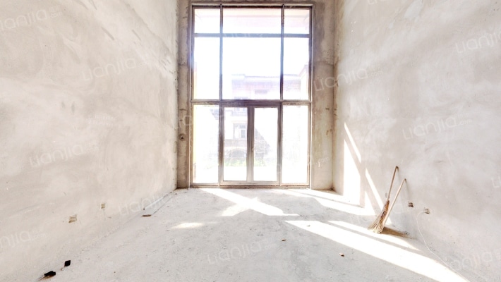 恒大金碧天下二手房实景图