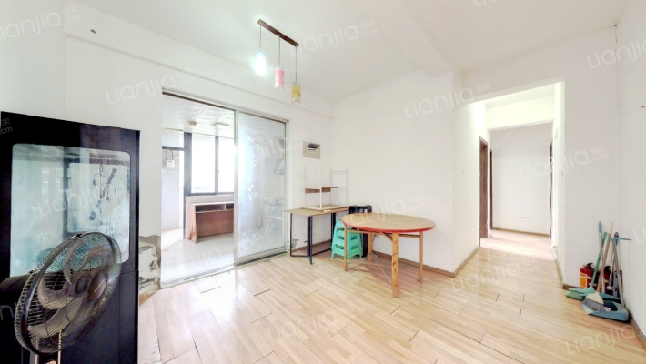 每日汇城二手房实景图