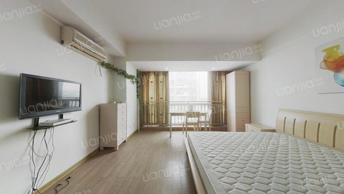 我家山水彩虹苑二手房实景图