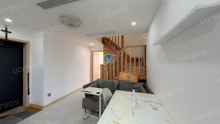 欣欣家园二手房实景图