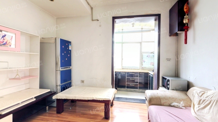 二十四街小区二手房实景图