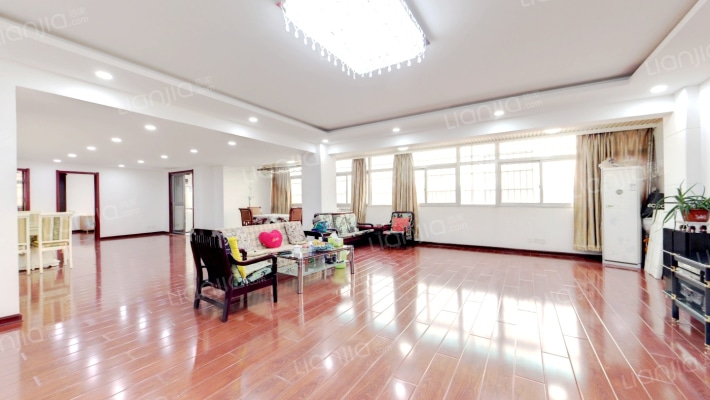 东厅门63号二手房实景图