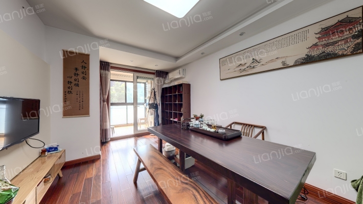 新虹桥雅苑二手房实景图