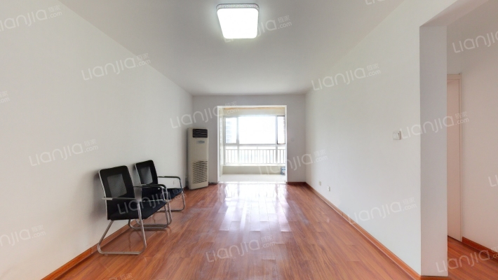 祥云岸芷汀兰二手房实景图