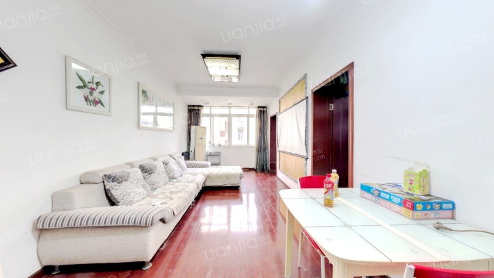 安静后街二手房实景图