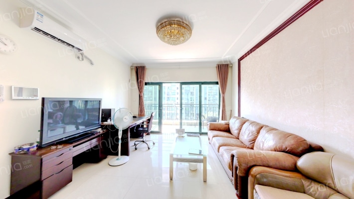 恒大金碧天下湖光苑二手房实景图