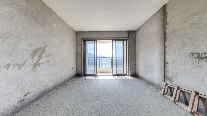 海伦堡弘诚•厚园二手房实景图