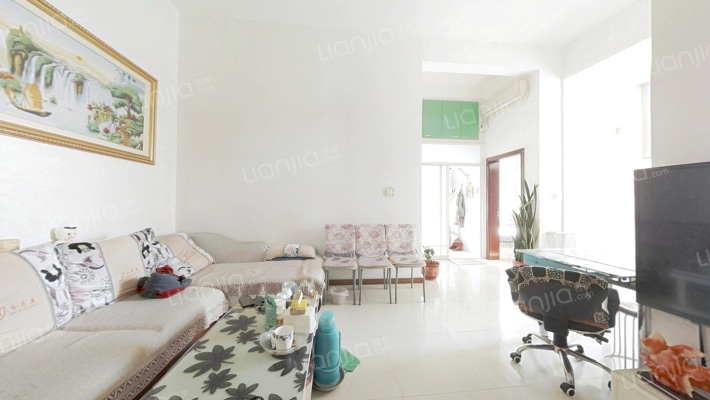 中央湖畔二手房实景图