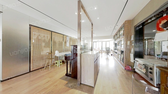 棕榈滩花园二手房实景图