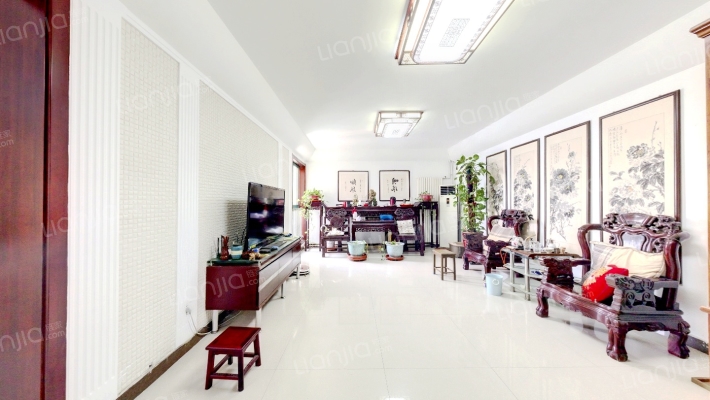 纬二路8号院二手房实景图