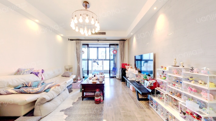 中德英伦世邦K区二手房实景图