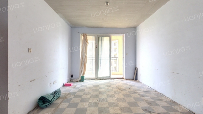 清华大溪地七号院二手房实景图