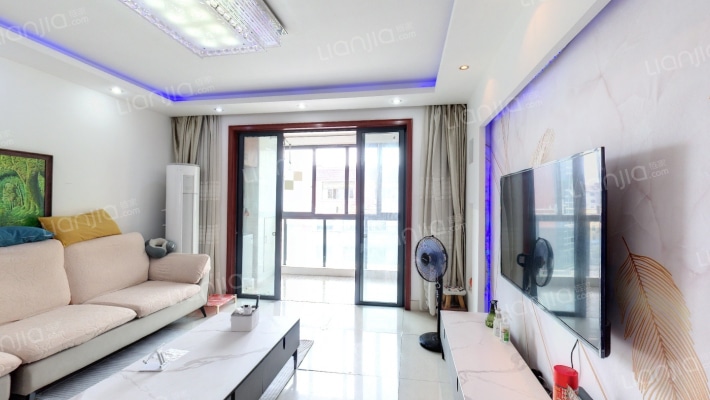 水岸花城二手房实景图