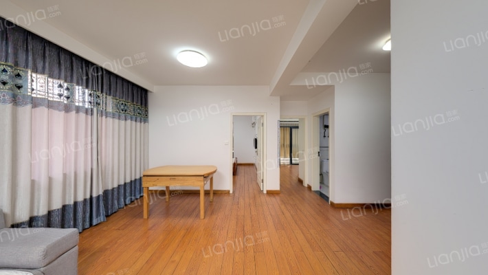 长岭路二手房实景图