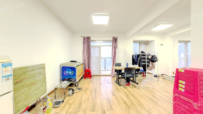 两湖官邸二手房实景图