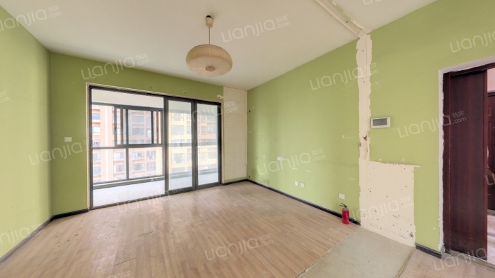 新城国际广场二手房实景图